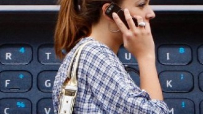 Максималната продължителност на договора с мобилен оператор става две години