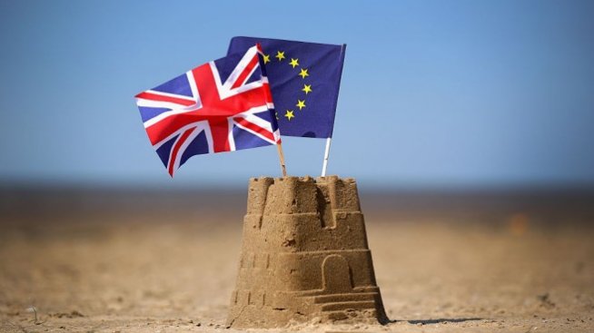 ЕС предлага 21-месечен преходен период на Великобритания след Brexit