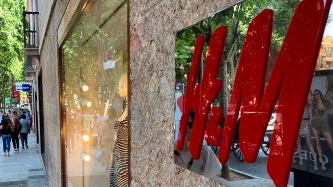 Главният изпълнителен директор на H&M е против вменяването на срам у купувачите