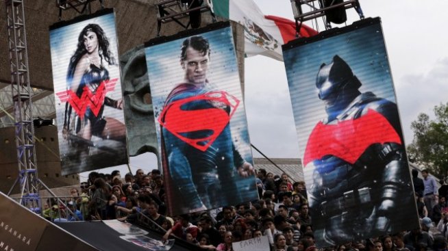 Time Warner навлиза в онлайн стрийминга