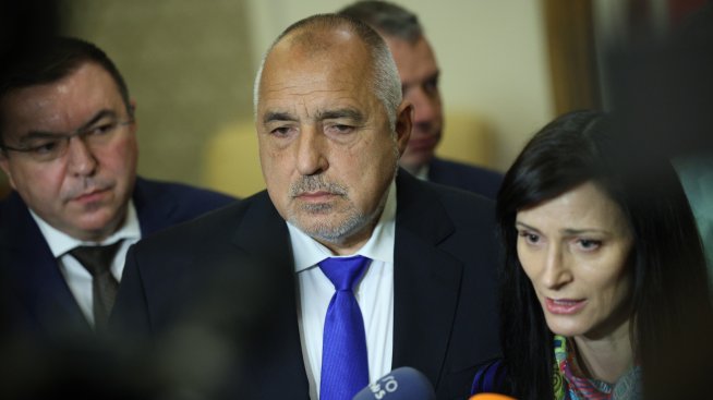 Мария Габриел ще предложи министри, връща на президента изпълнен мандат