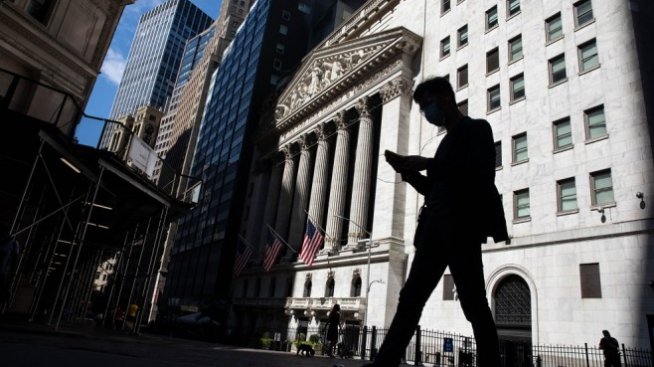 Dow започва сесията с надежда да заличи загубените позиции през годината*