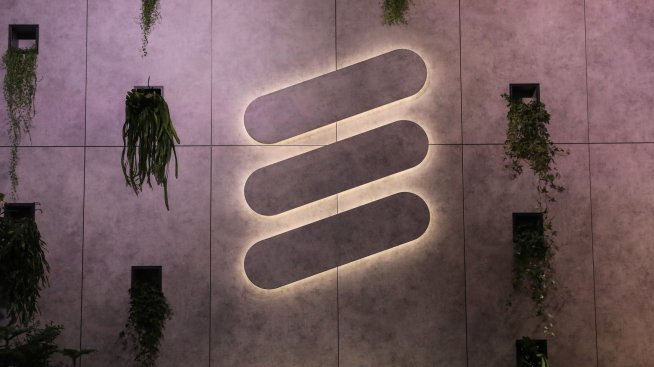 Ericsson и Apple най-сетне сключиха примирие по патентния си спор
