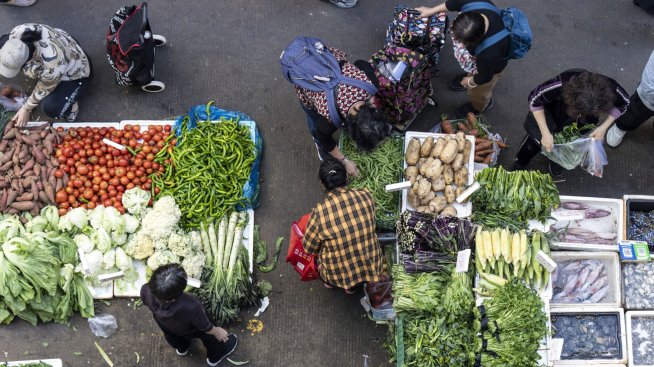 Потребителските цени в Китай отбелязаха най-големия си спад от 2009 г.