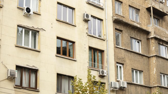 Двустайните жилища в столицата извън центъра: 2000-2300 евро на кв. м през лятото