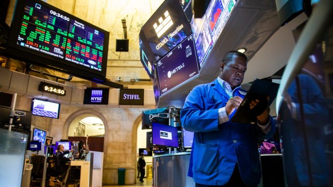 Dow Jones търси посока след 11 поредни сесии на зелено*