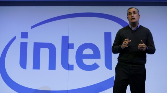 Intel се включва в надпреварата за автономни коли