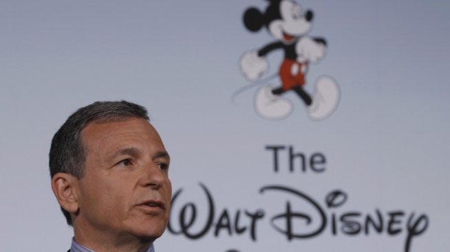 Стрийминг войни: Защо Walt Disney няма да убие Netflix?