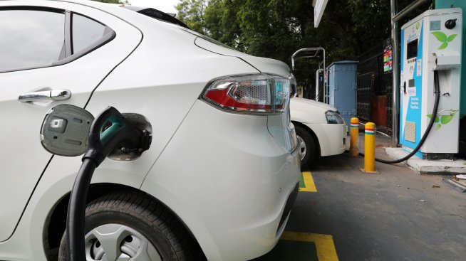 Индия ще търси оферти с програма за производство на батерии за 960 млн. долара