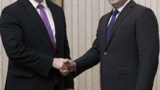 Радев: Енергийните проекти не трябва да се използват като политически инструмент