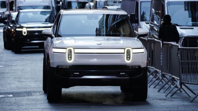 Rivian вече е пети по големина на пазарната оценка автомобилен концерн в света