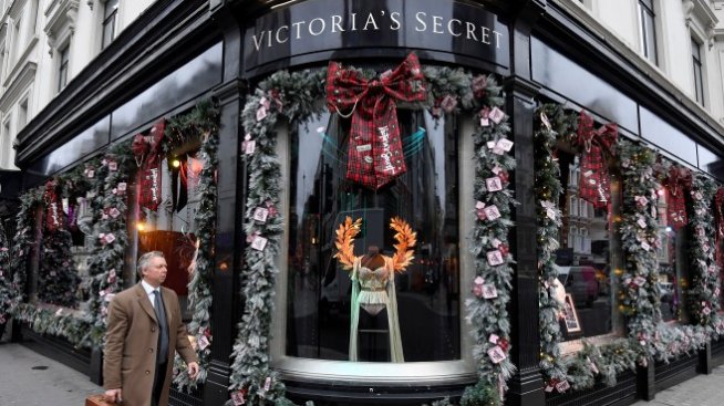 L Brands оправда очакванията въпреки слабите продажби на Victoria&rsquo;s Secret