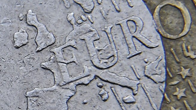 Европейските банки изостават и в трансакционното банкиране