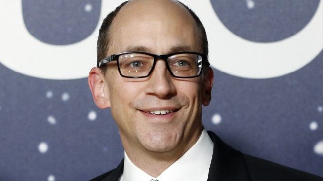 Шефът на Twitter Дик Костоло напуска поста