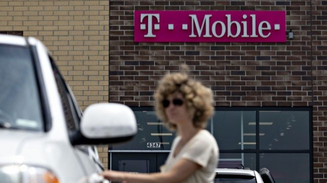 Американски телекоми съкращават хиляди служители