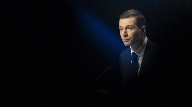 Жордан Бардела - TikTok кралят, който се прицелва в премиерския пост на Франция