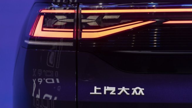 Закъсняха ли технологичните компании от Азия за битката при електромобилите?