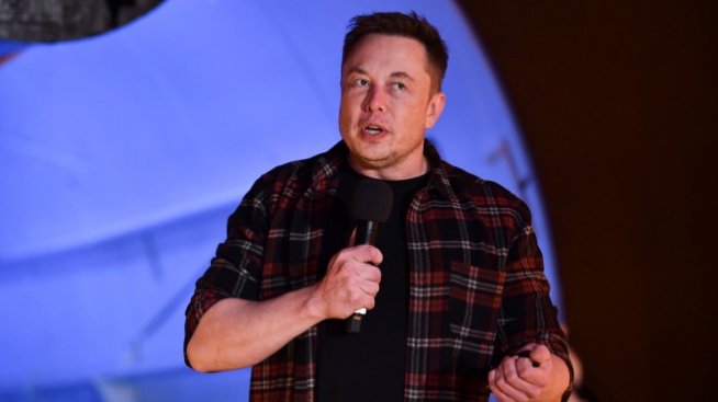 Tesla прави първа копка на първата гигафабрика извън САЩ