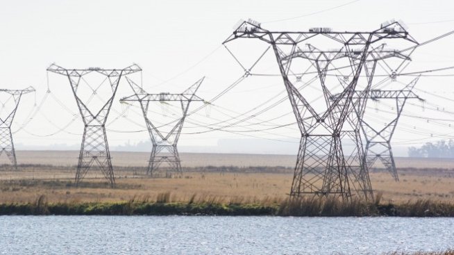 Китай завърши далекопровод за пренос на зелена енергия за над 3 млрд. долара
