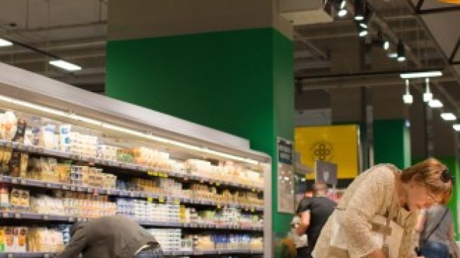 Рекорден спад на търговията на дребно в ЕС и еврозоната през април