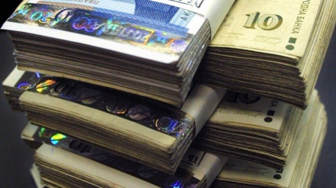 Тенденцията за понижение на лихвите по депозитите е продължила и през май