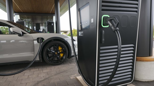 Porsche планира да затвори мрежата си от зарядни станции за електромобили в Китай