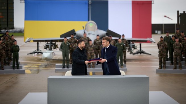 Украйна ще купи 100 изтребителя Rafale - флагмана на френските ВВС*