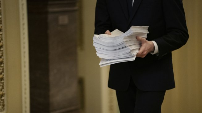 ФБР арестува заподозрян за изтичането на секретни документи в интернет