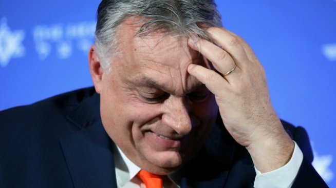 Орбан успява благодарение на парите и приятелите си от ЕС