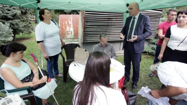 Финансовата подкрепа за хората с увреждания може да зависи от линията на бедност