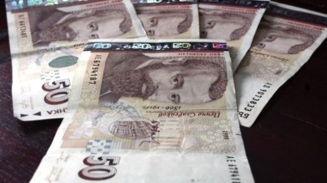 Държавата предвижда още 300 млн. лева дълг