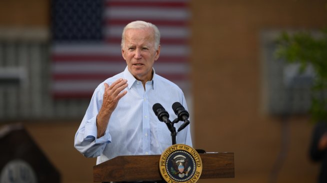 Байдън с право бие тревога за демокрацията в Америка