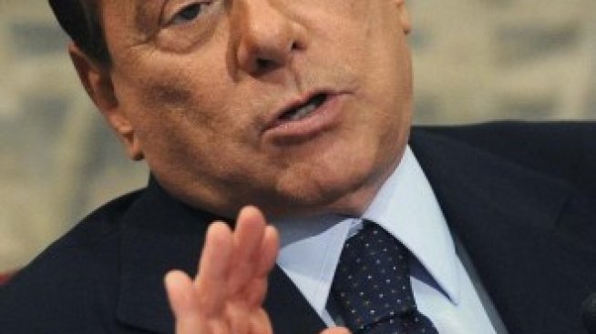 Берлускони опита да успокои опасенията за финансовото положение на Италия