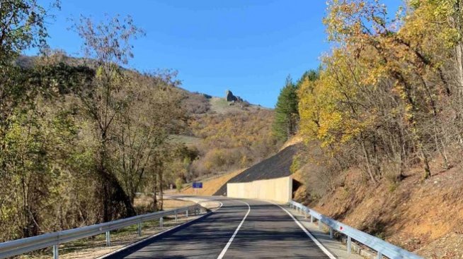 Завърши рехабилитацията на 32 км от път II-59 Момчилград – Крумовград