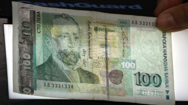 Синдикатите подкрепиха минимална заплата от 610 лева за 2020 г.