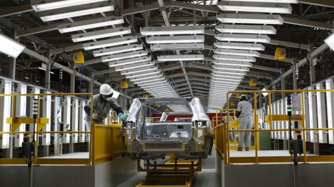 Jaguar Land Rover прави една от най-големите инвестиции в историята на Словакия