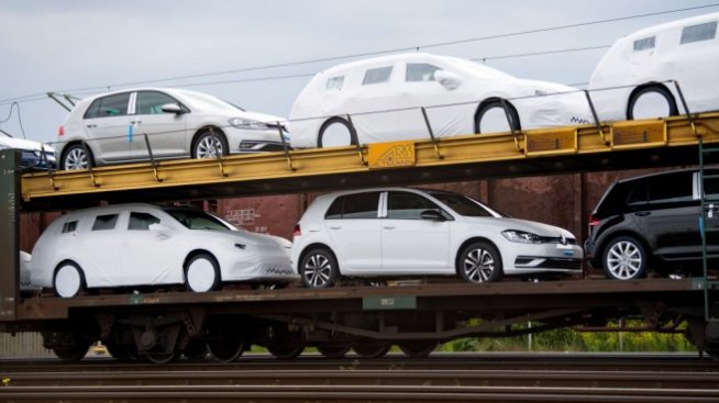 Кои са десетте най-продавани компактни коли в България?