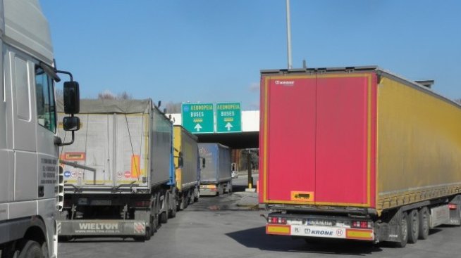 Българските транспортни компании са превозили с 5% по-малко товари през зимата