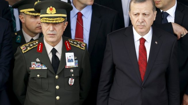 Турското правителство си върна контрола на генералния щаб