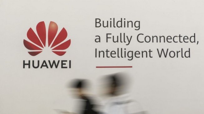 Франция и Канада: Даренията на Huawei няма да повлияят на решенията ни за 5G