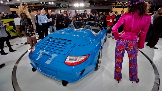 Porsche продава на търг едно от последните 911 без турбо