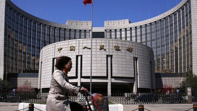 Китайската централна банка вля близо 20 млрд. долара във финансовата система