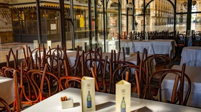 Затворените бизнеси да се компенсират веднага, настоява АИКБ