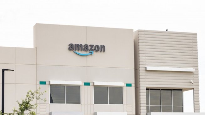 Клиентите на Amazon напират за крипто 