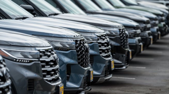 Продажбите на нови коли в  САЩ растат през второто тримесечие