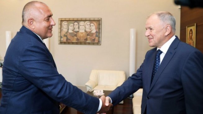 Десислава Танева: Ще  повишим мерките за биосигурност във фермите