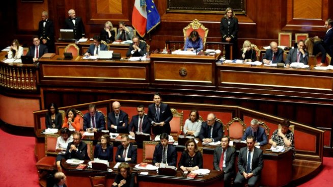 Новият кабинет на Джузепе Конте спечели вота на доверие и в Сената