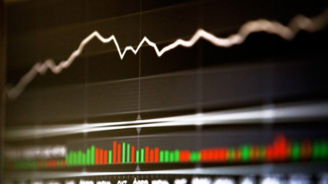 Борсата в Москва поднови търговията с големи колебания*