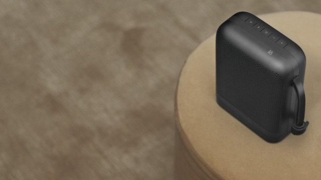 Bang&Olufsen представи новата си практична и мощна тонколонa Beoplay P6