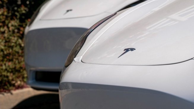 Tesla изпревари Toyota при продажбите в Германия през септември